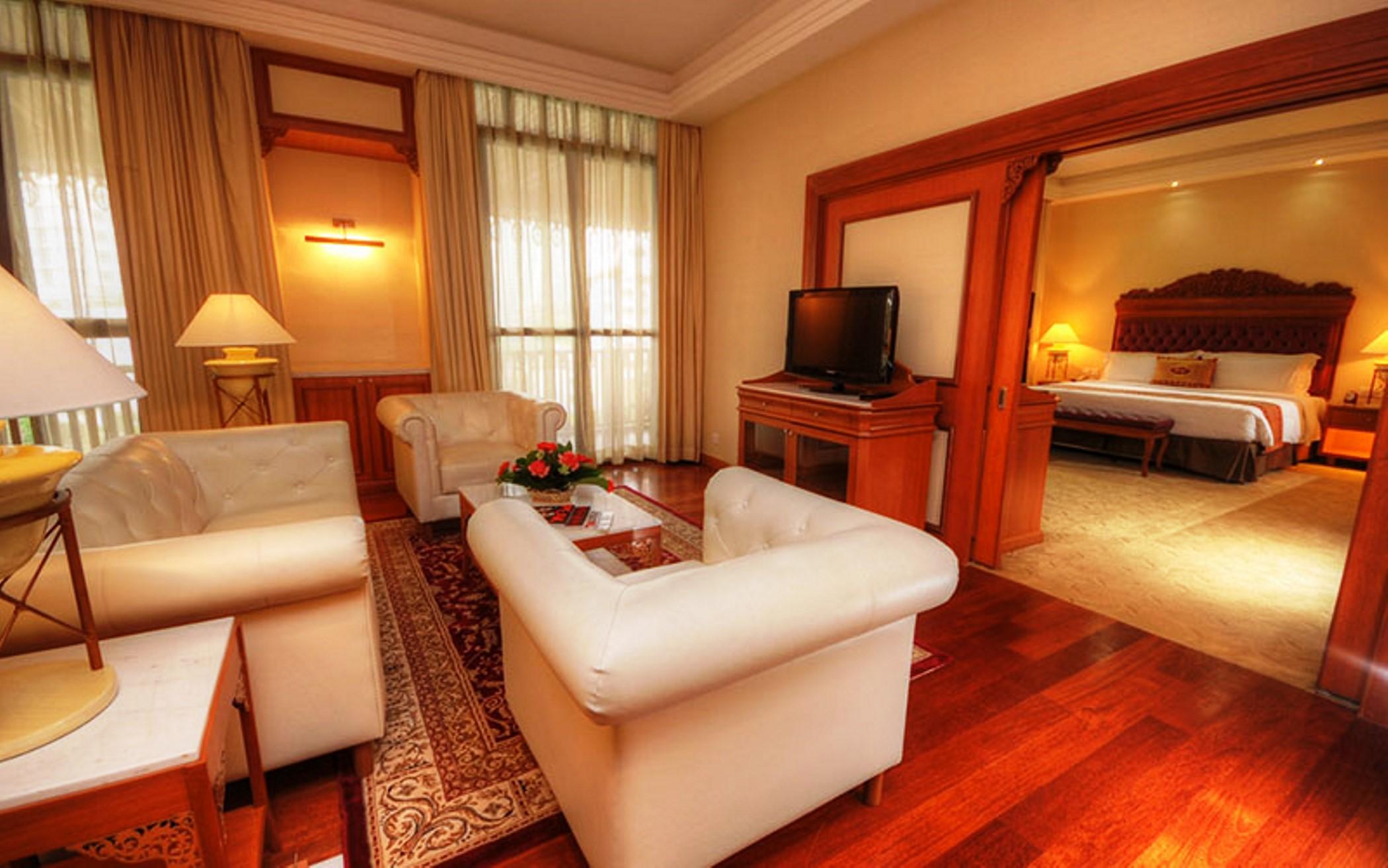 Royale Chulan Kuala Lumpur Hotell Eksteriør bilde Suite room