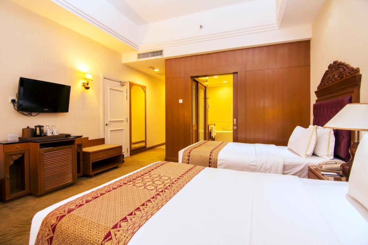 Royale Chulan Kuala Lumpur Hotell Eksteriør bilde Deluxe Room